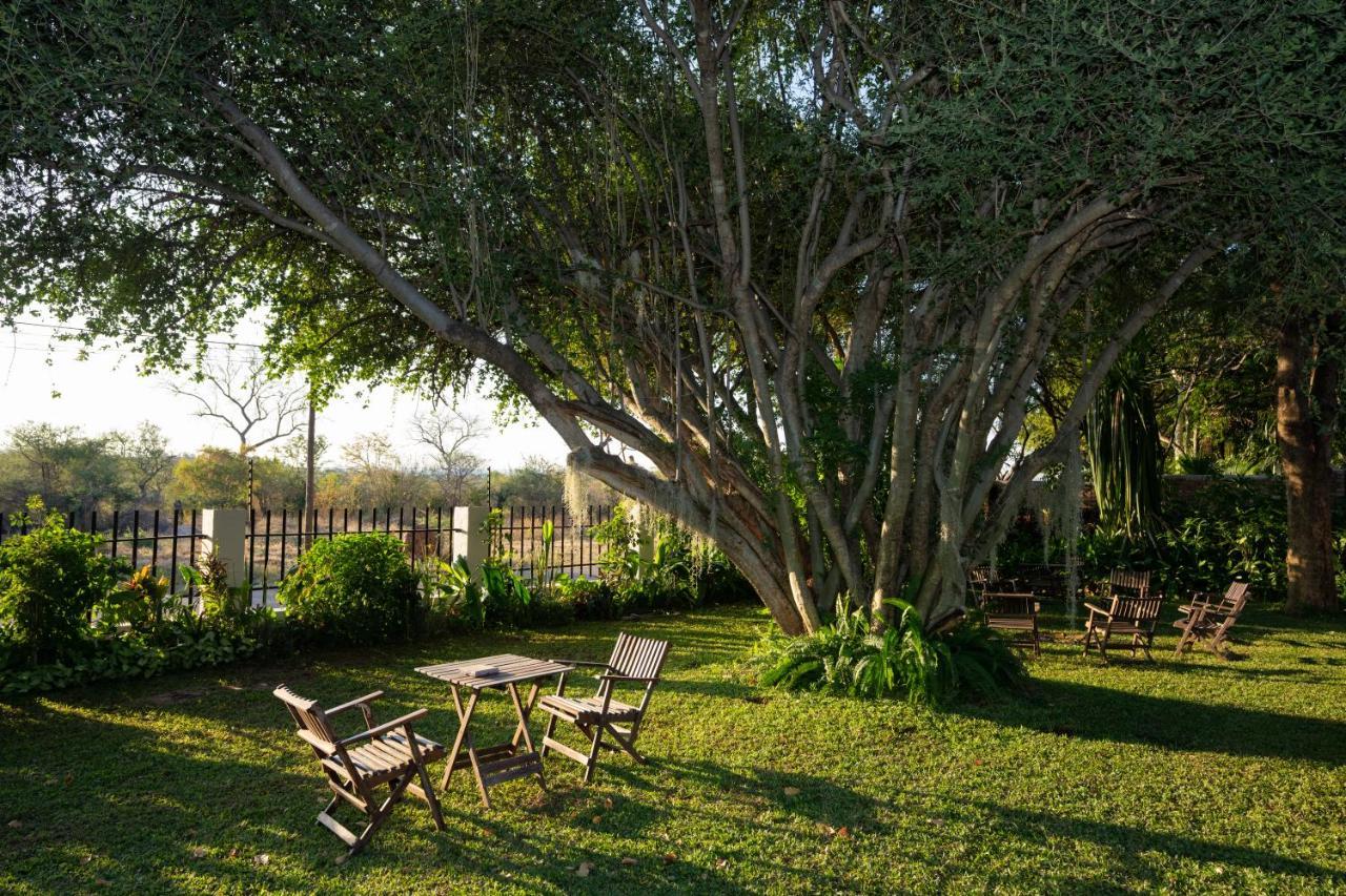 Drift Inn Victoria Falls Luaran gambar