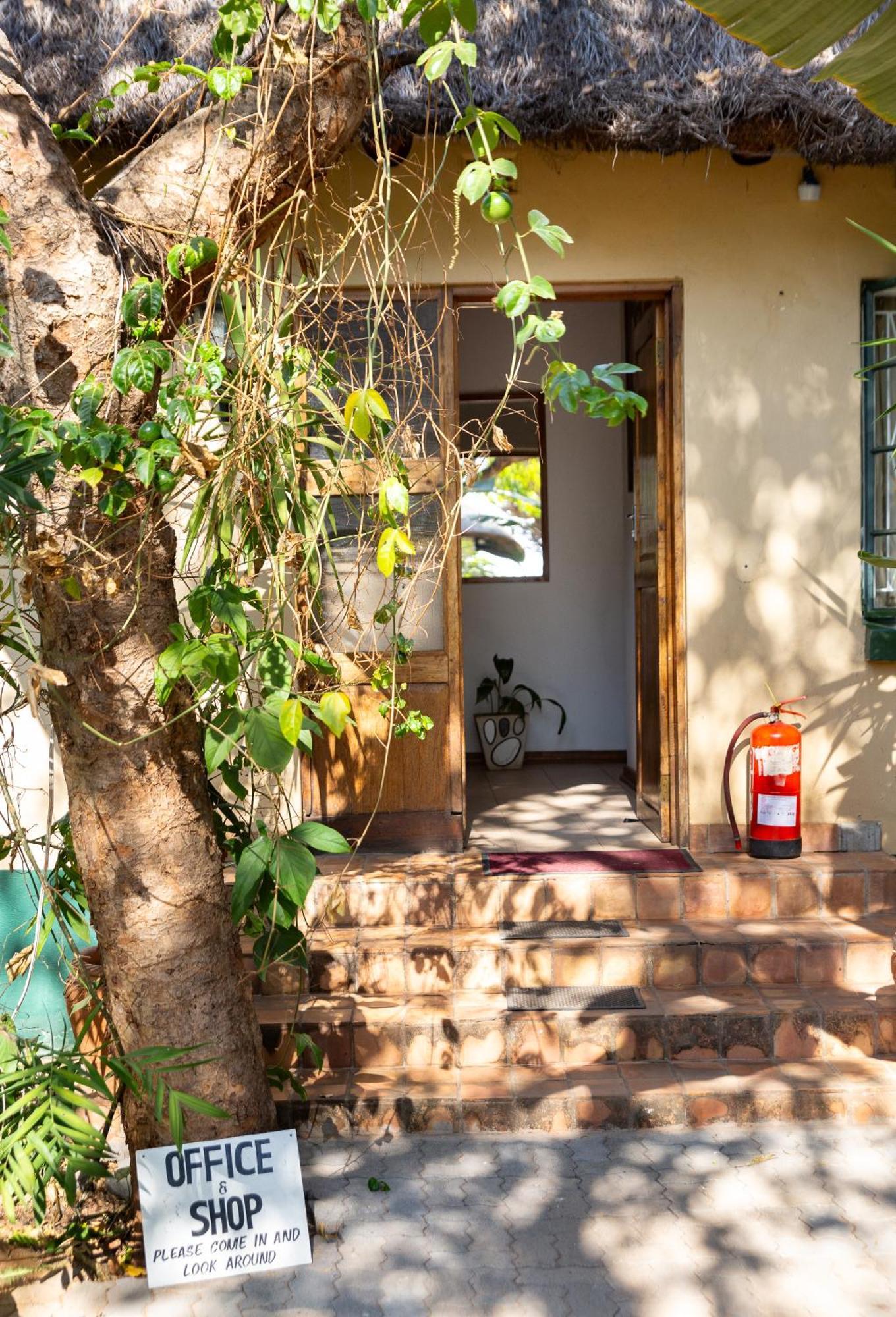 Drift Inn Victoria Falls Luaran gambar